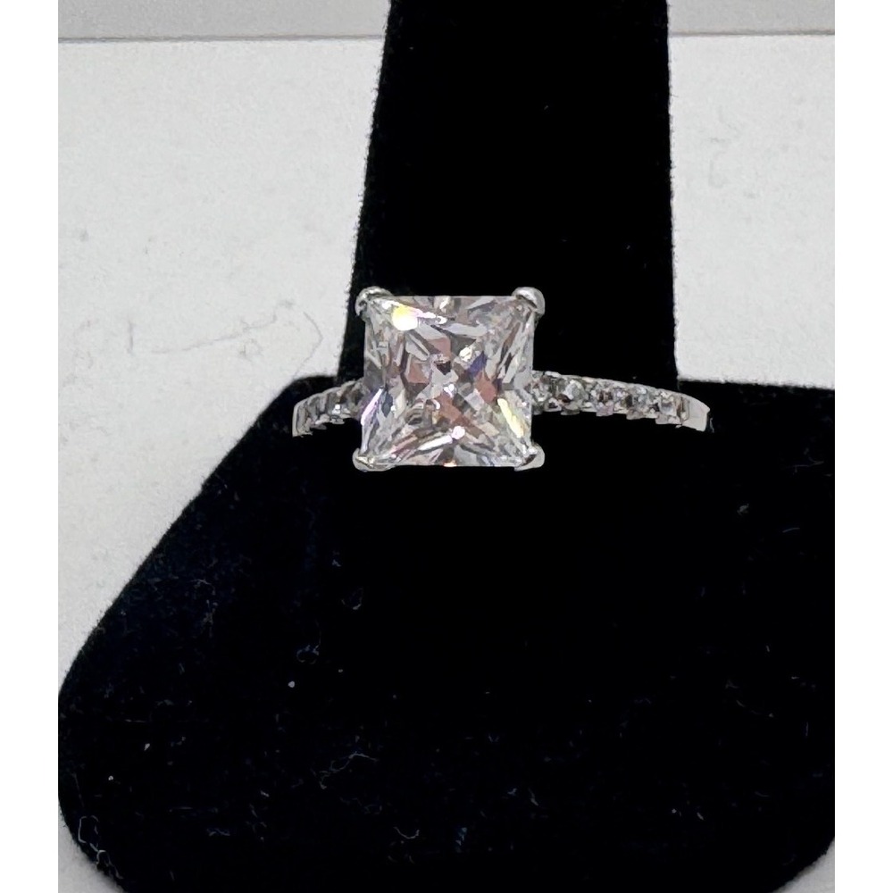 TK316 Stainless Steel Princess Cut Solitaire Ring Silver Tone Pave Accents size8